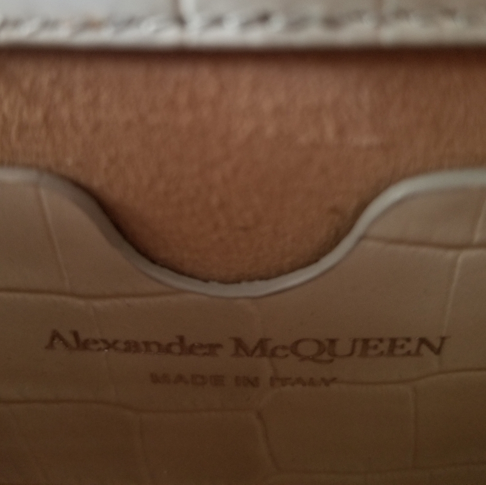 Alexander McQueen Medium Four Ring Croc-Embossed Leather Crossbody Light Gray - Picture 9 of 11